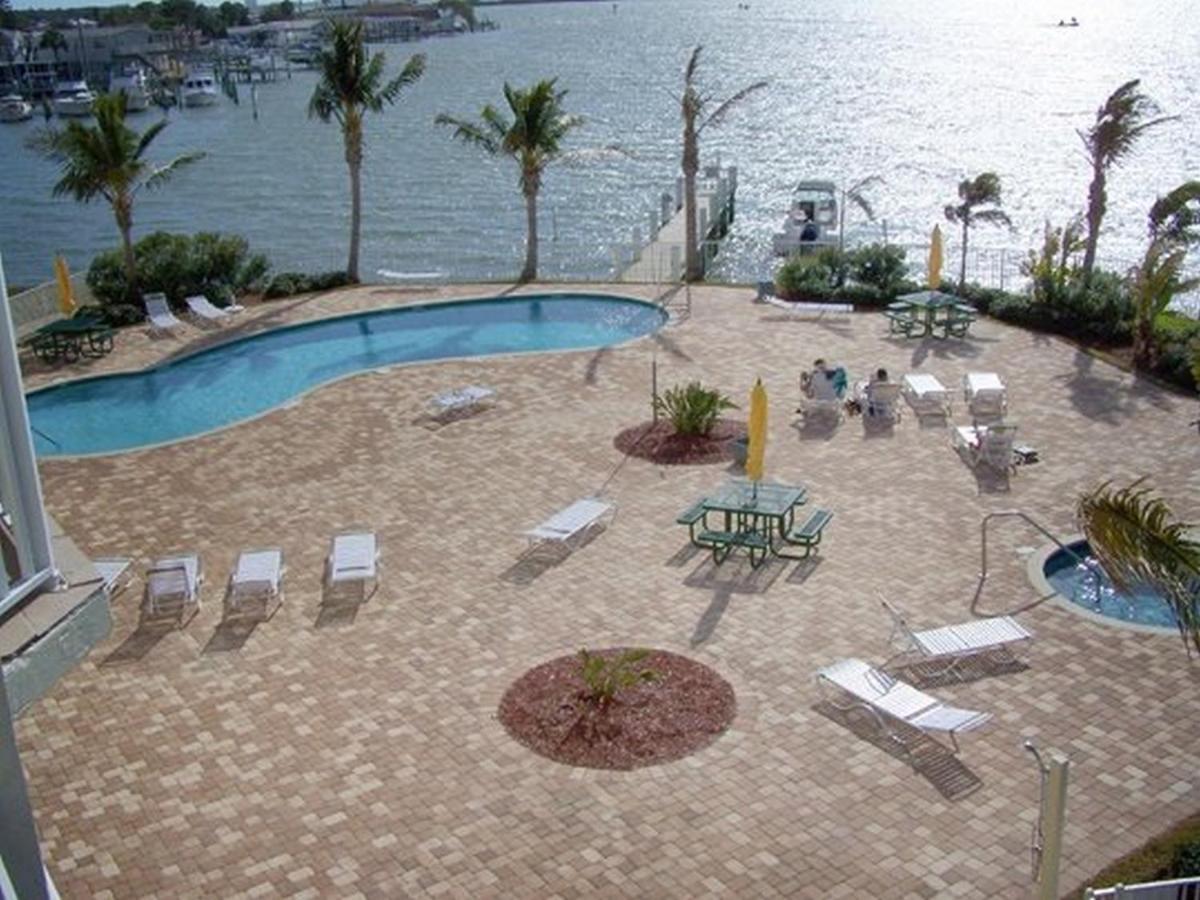 Boca Ciega Resort By Travel Resort Services St. Petersburg Bagian luar foto