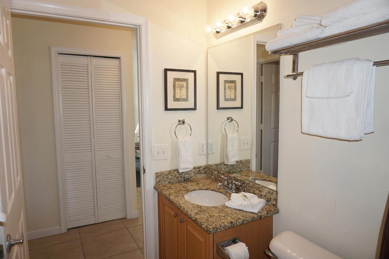 Boca Ciega Resort By Travel Resort Services St. Petersburg Bagian luar foto