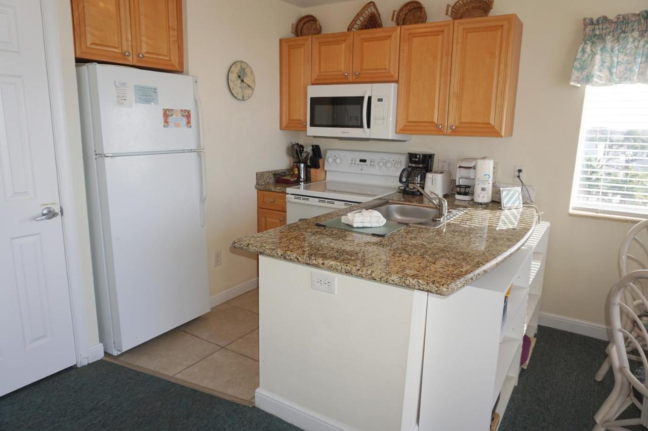 Boca Ciega Resort By Travel Resort Services St. Petersburg Bagian luar foto